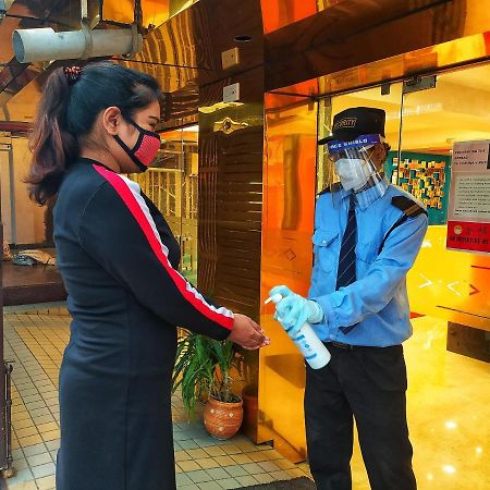 Hotel Narayani Enclave Kalkuta Zewnętrze zdjęcie