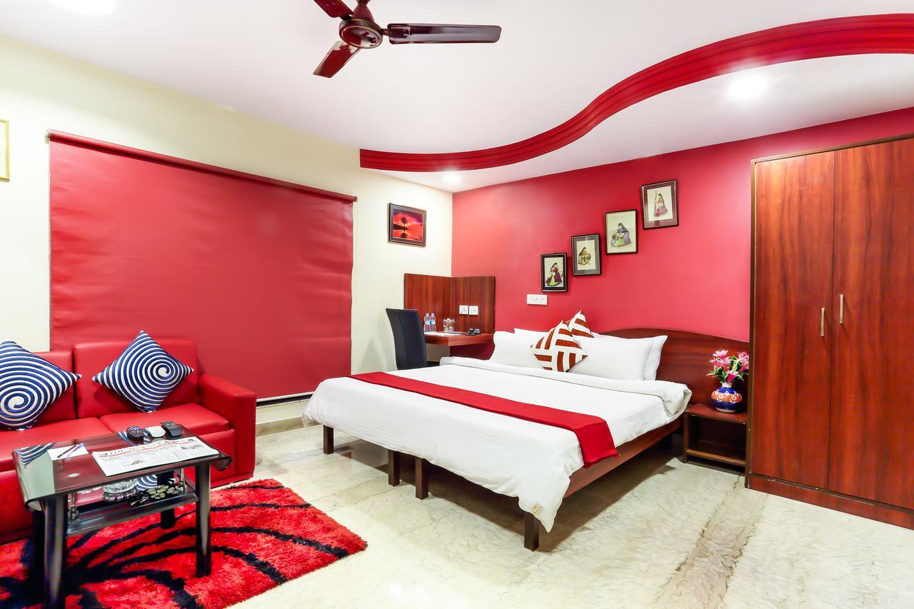 Hotel Narayani Enclave Kalkuta Zewnętrze zdjęcie