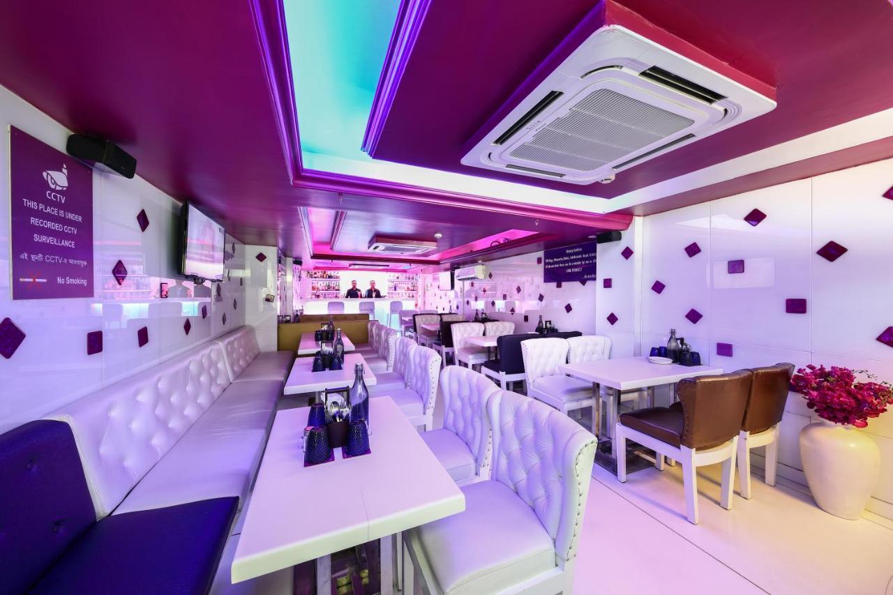 Hotel Narayani Enclave Kalkuta Zewnętrze zdjęcie